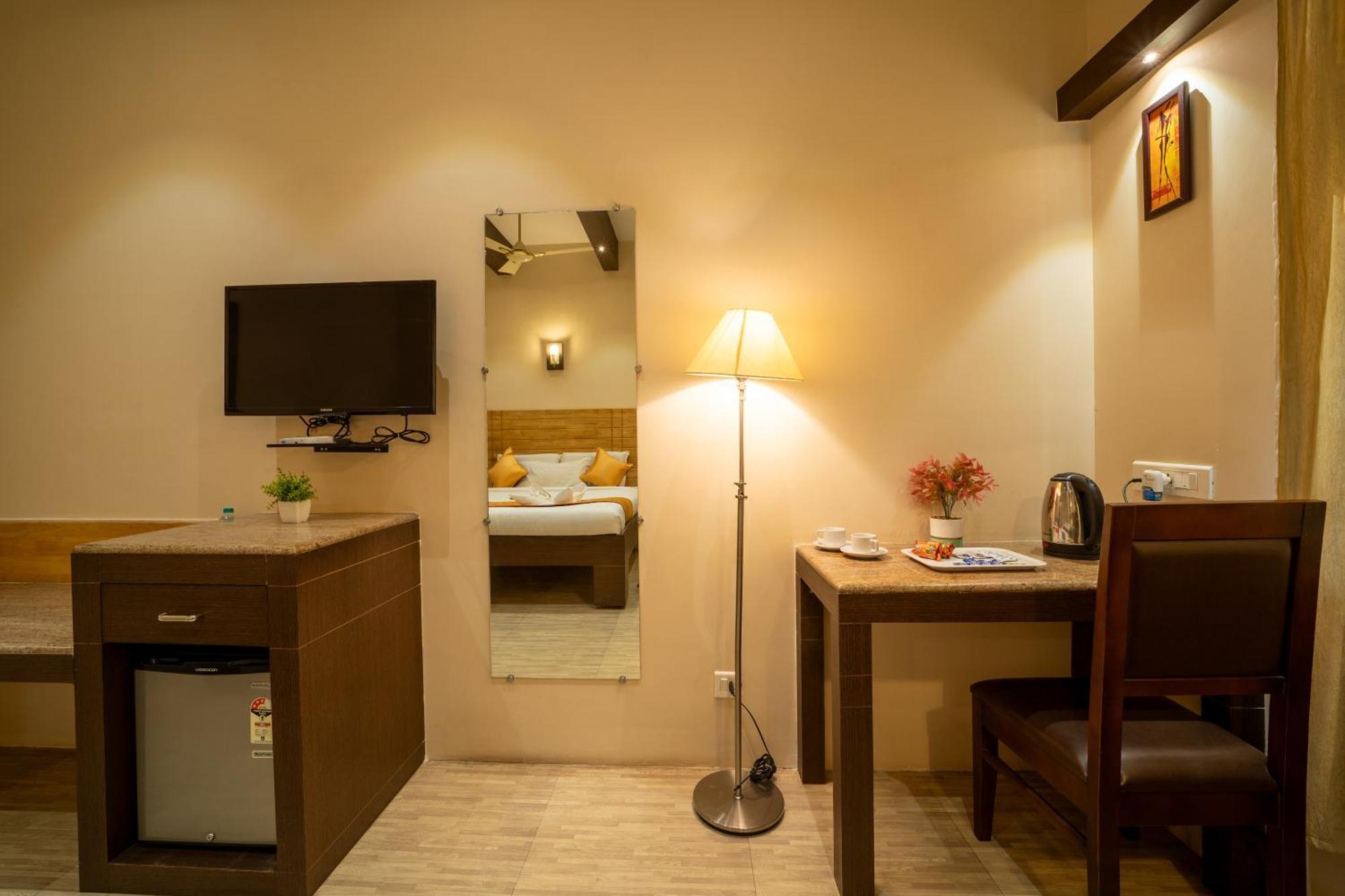 Yagappa Residency Hotel Thanjavur Exterior photo